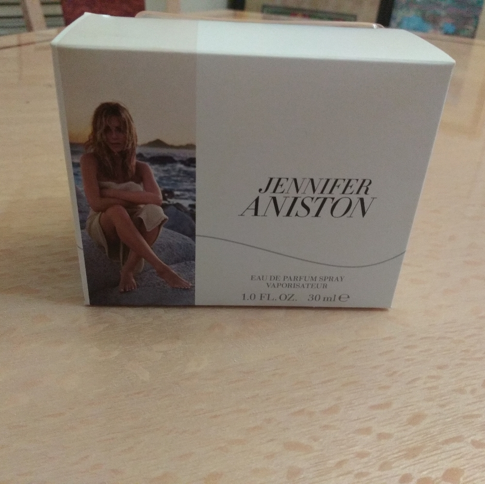 Jennifer Aniston vaporisateur